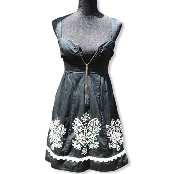 Floreat Anthropologie Embroidered Dress Black 0 - Picture 1 of 10